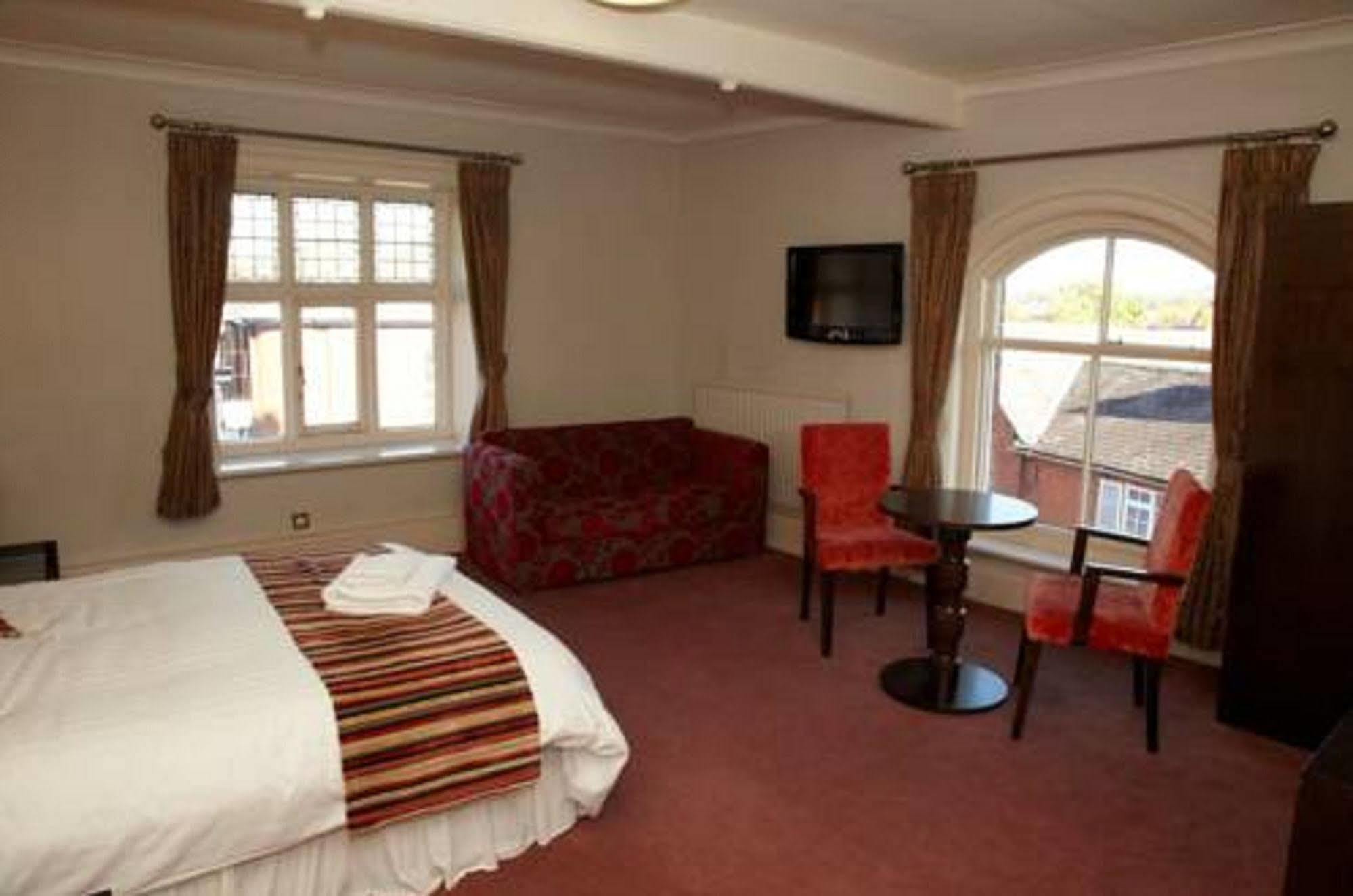 Lion And Swan Hotel Конглтон Экстерьер фото