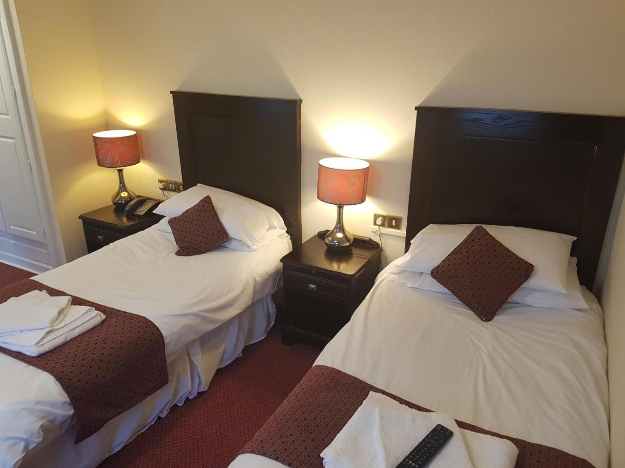 Lion And Swan Hotel Конглтон Номер фото